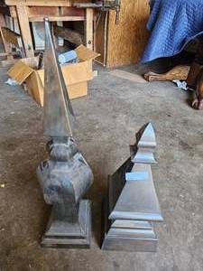 lot 322 image: Roof Finials
