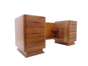 lot 16 image: Beautiful Wood Vintage Mid Century Vanity by Bissman - SOLID WALNUT