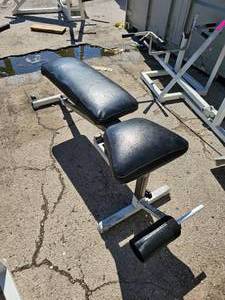 lot 9 image: PROMAXIMA Adjustable Bench