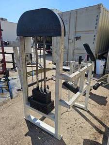 lot 10 image: PROMAXIMA Glute Hamstring Developer