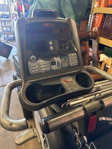 lot 54 image: STAR TRAC Recumbent Exercise Bike