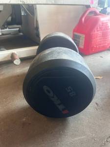 lot 60 image: 85 LB TKO Urethane Wrapped dumbell