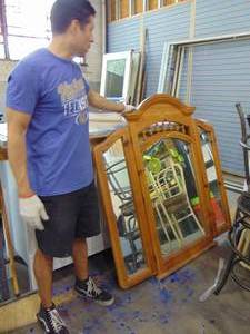 lot 283 image: Knotty Pine Trifold Mirror