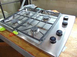 lot 323 image: BOSCH Gas Stove