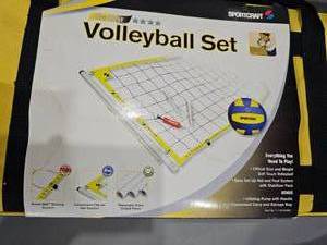 lot 135 image: Travel Volleyball Set by Sportcraft