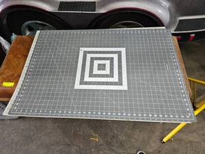 lot 152 image: Lot of Large Fiskars Self Healing Cutting Mats
