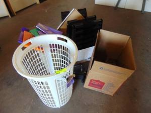 lot 332 image: Lot of Miscellaneous