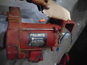 lot 714 image: FILL-RITE Heavy Duty Model FR700V AC Pump
