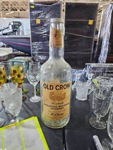 lot 207 image: Large Antique Glass Liquor Bottle OLD Crow Wiskey