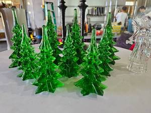 lot 242 image: Lot of Vintage Glass Christmas Trees
