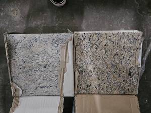 lot 400 image: Lot Of Tile