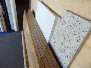 lot 81 image: Lot Of Granite Countertops