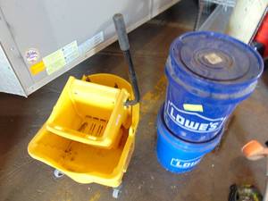lot 89 image: Mop bucket  and Two extra Bucket