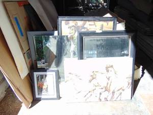 lot 347 image: Mirrors and Wall Art Lot
