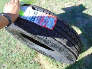 lot 360 image: Power King Towmax STR II ST215 Tire