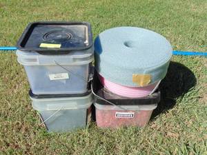 lot 361 image: Foam Wrap and Items